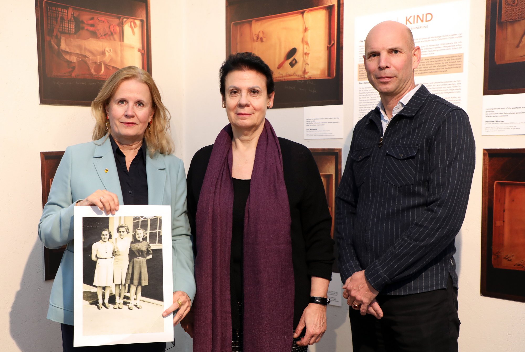 Ausstellung im Kremser Rathaus erinnert an Kindertransporte 1938/39